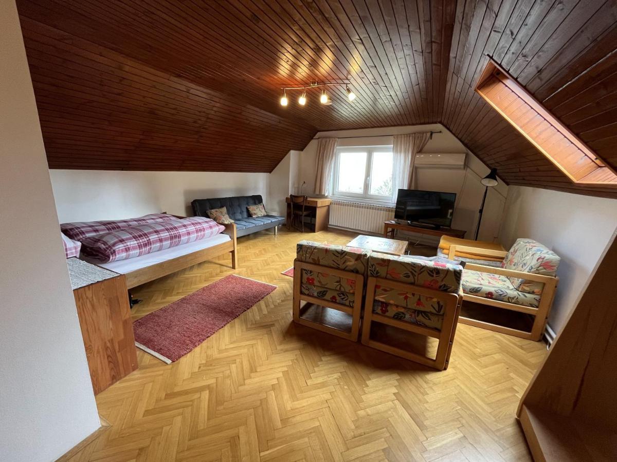 Cozzy Apartment In Nature ซาเกร็บ ภายนอก รูปภาพ